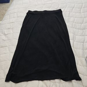White Stag Black Maxi Skirt - Sleek A-Line Style